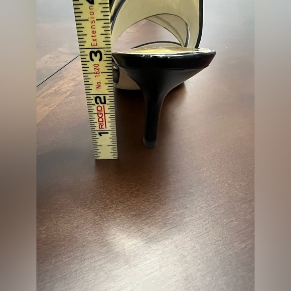 Michael Kors MK Joselle Patent Leather Sandals - Picture 9 of 10